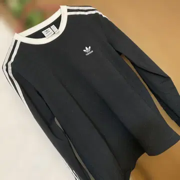 adidas 스트라이프 긴팔 T셔츠 UK S