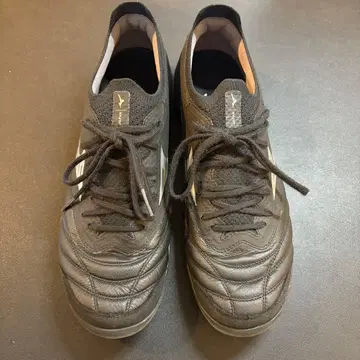 미즈노 모렐리아 네오 사라 베타 재팬 TF 26.5cm