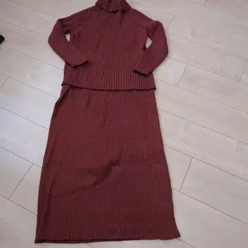 바나나리퍼블릭 브라운 하이넥 셋업