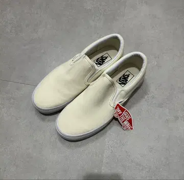 [ 미사용 새상품 ] VANS 슬립온 화이트 27cm