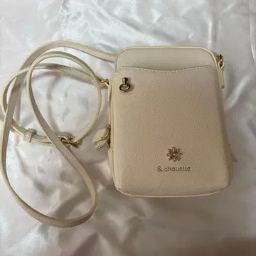 & chouette 최애 활동 백 클리어 포켓 부착 비쥬 숄더백