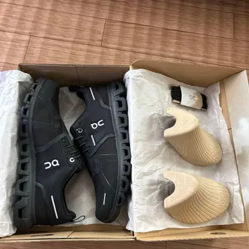 On Cloud 6 Waterproof 블랙 새상품 완전 미사용