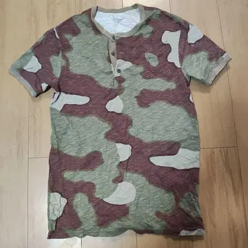 WALLACE & BARNES 카모플라주 T셔츠 S