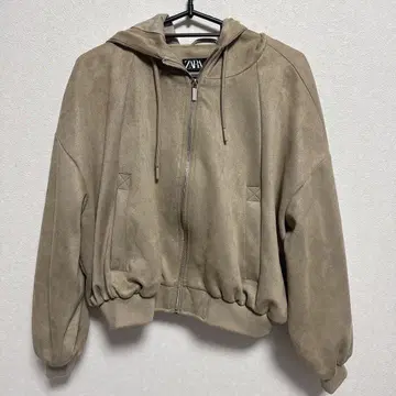 ZARA 후드 부착 스웨이드 자켓 베이지 S 사이즈