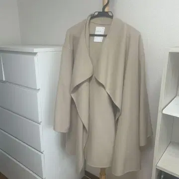 [ NOBLE 노블 ] 베이지 하프 코트 오픈 프론트