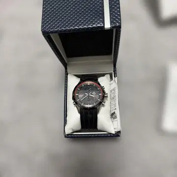 EDIFICE 솔라 손목시계 블랙 러버
