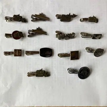 CAT 캐터필러미쓰비시 넥타이핀 묶음 판매