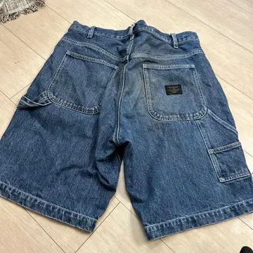 FTC 데님 숏팬츠
