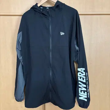 뉴에라 후드 부착 자켓 XXL