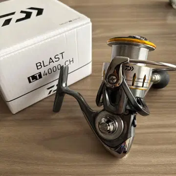 DAIWA BLAST LT 4000-CH 스피닝 릴