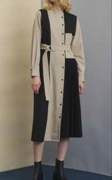 유나이티드 도쿄 아지메 블로킹 원피스