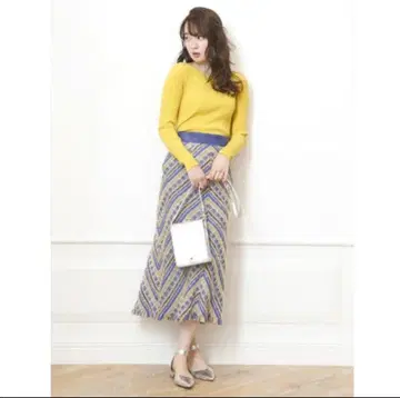 마이 스트라다 페더 트위드 세미 플레어 스커트