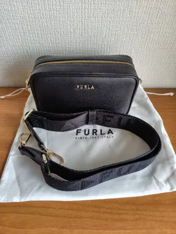 FURLA 블랙 숄더백