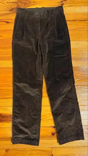 ARITZIA Babaton 팬츠 브라운 사이즈 2