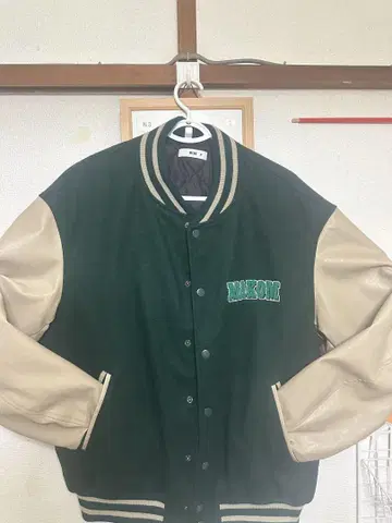 WEGO 다크 그린 베이지 바시티 자켓 M