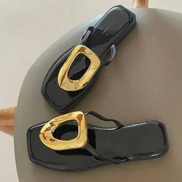 스퀘어 골드 샌들 37mm 24cm 비치샌들 블랙 블랙