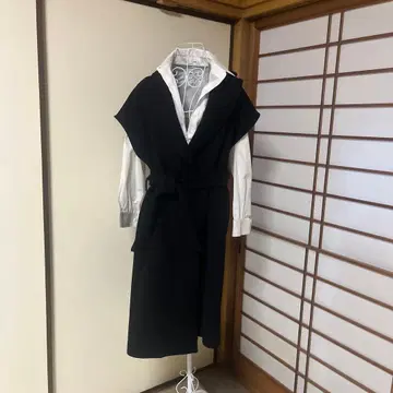 ZARA 민소매 코트 블랙 사이즈 M
