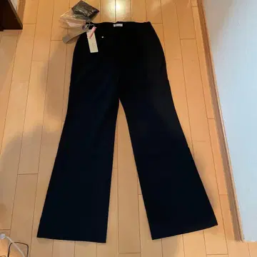B Three NOTICE 블랙 플레어 팬츠 택 포함 새상품