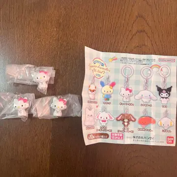 산리오 메지루시 액세서리 챠미 키티