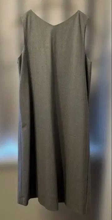 [ 새상품급 ] Theory 띠어리 슬리브리스 원피스 라이트 그레이