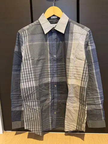 [ 인기 ] 캘빈클라인 카라 부착 긴팔 셔츠 체크