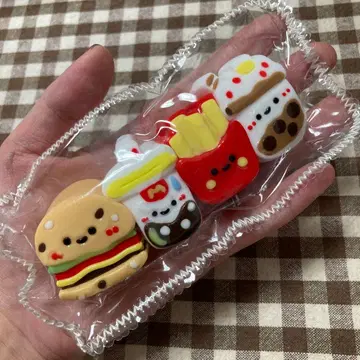 kikisquishy 얼굴 달린 음식 햄버거 감자 스퀴즈