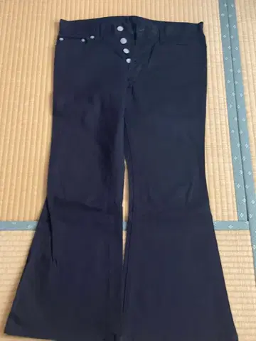 토네이도 마트 벨보텀 (블랙)