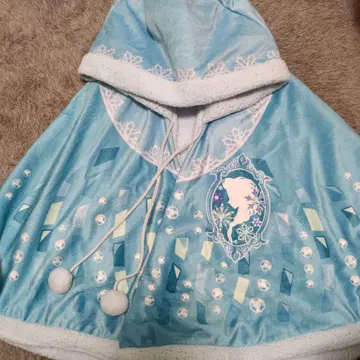 지금만 아나와 눈의 여왕 케이프