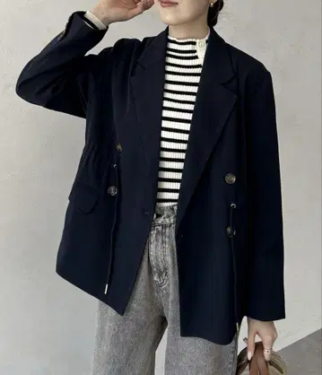 제본 허리 드로스트 테일러드 자켓