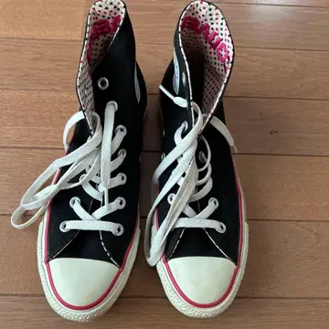 CONVERSE ALL STAR 블랙 하이컷 스니커즈