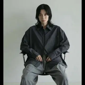 안누크 anuke 스트라이프 셔츠 차콜
