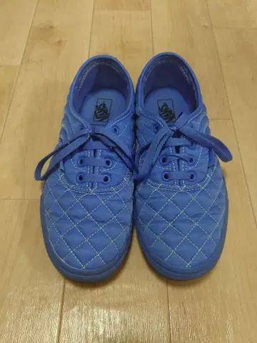 VANS, OPENING CEREMONY 오센틱 사이즈 24.0