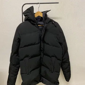 CANADA GOOSE 블랙 다운 자켓 아크틱 프로그램