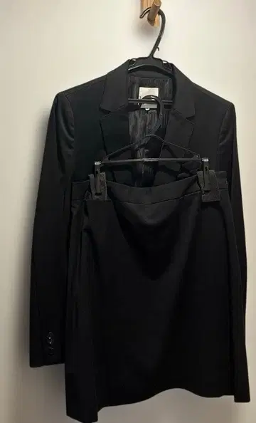 여성용 취업 정장 쿠미쿄쿠