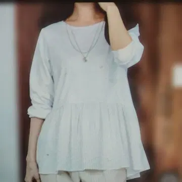 ANY SIS 스무스 콤비 페플럼 티셔츠 M