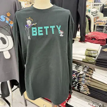 (47) 베티 부프 긴팔 티셔츠 블랙