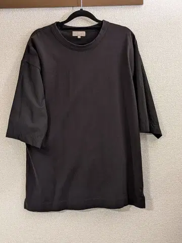 MARGARET HOWELL 블랙 T셔츠 L