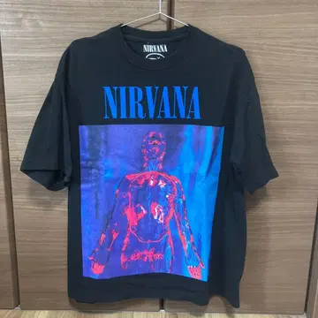 [ 사이즈 M 새상품급 ] NIRVANA SLIVER T셔츠