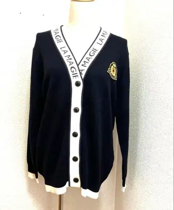 연말 세일 실시 중 야마다야 브랜드 FENNEL 새상품 가디건