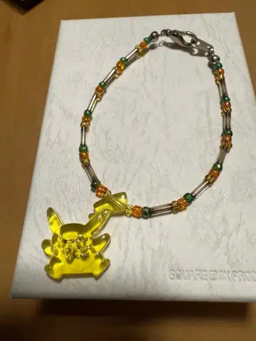 포켓몬 키링 세트 7개 & 피카츄 블레스, 이어폰