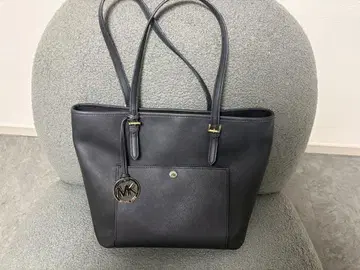 마이클코어스 Michael Kors 네이비 토트백