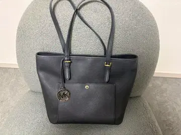 마이클코어스 Michael Kors 네이비 토트백
