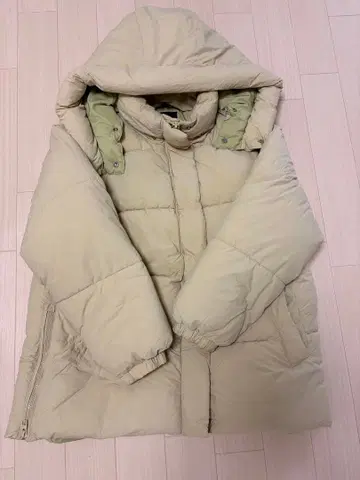 Zara Puffer jacket