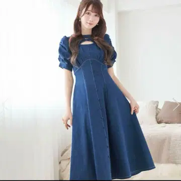 로제 뮤즈 데님 원피스 오타니 에미리