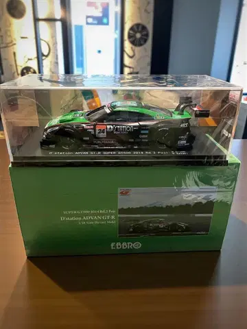 새상품급 에브로 ADVAN gt-r35 1/18 스케일 미니카