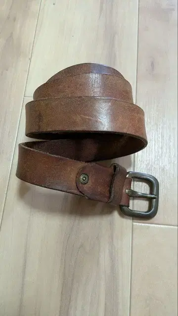 빈티지 벨트 브라운 컬러 가죽
