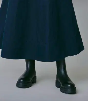 IENAREMME/L* CHELSEA BOOTS / *이드고어 부츠