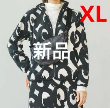 24시간 발송 XL 택 포함 새상품 마리메꼬 유니클로 플리스