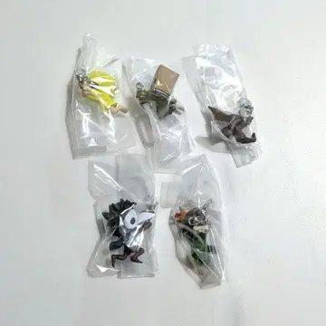 리틀 나이트메어 가챠가챠 메지루시 참 컴플리트 세트