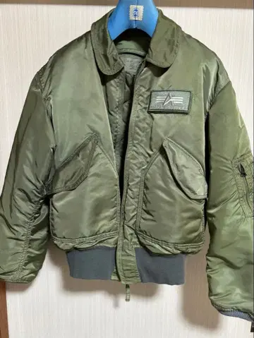 ALPHA INDUSTRIES MA-1 플라이트 자켓 M 올리브